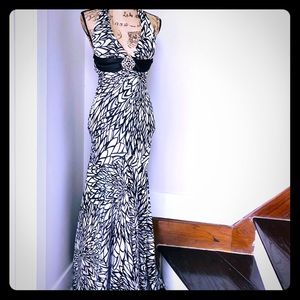 Niki Lavis Mermaid Satin Maxi Dress Size 4/5